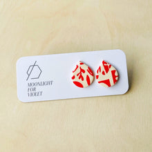 Load image into Gallery viewer, TEAR STUDS - FLORA