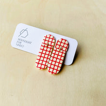 Load image into Gallery viewer, CAPSULE DANGLES - GRID
