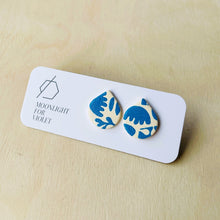 Load image into Gallery viewer, TEAR STUDS - FLORA