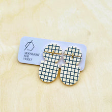 Load image into Gallery viewer, MERIT DANGLES - GRID