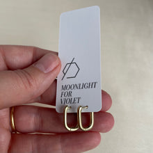 Load image into Gallery viewer, SMALL HINGED SQUARE HOOPS