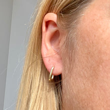 Load image into Gallery viewer, SMALL HINGED SQUARE HOOPS