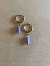 Load image into Gallery viewer, Striped bead huggy hoops
