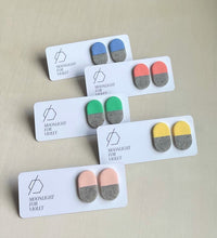 Load image into Gallery viewer, COLOUR BLOCK CAPSULE STUDS - GRANITE
