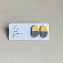 Load image into Gallery viewer, COLOUR BLOCK CAPSULE STUDS - GRANITE
