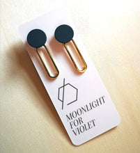 Load image into Gallery viewer, PAPERCLIP DANGLES - GOLD FINISH
